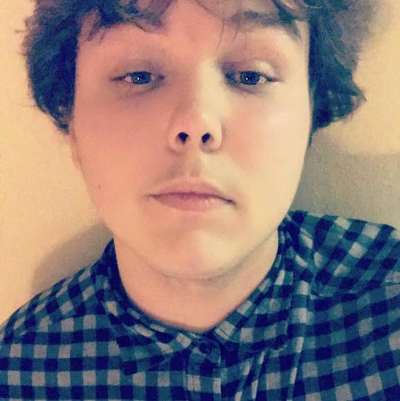 Meet your Posher, Matthew - Picture 1 of 1